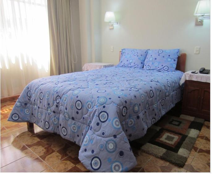 Hostal Residencial Lino Уарас Екстериор снимка